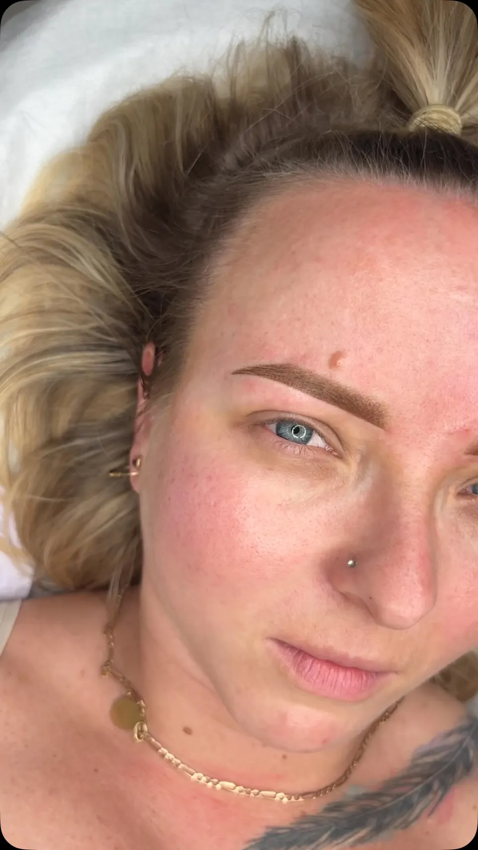 Soft, natural brows designed for the face